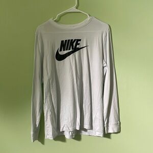 Great Condition Nike Tee